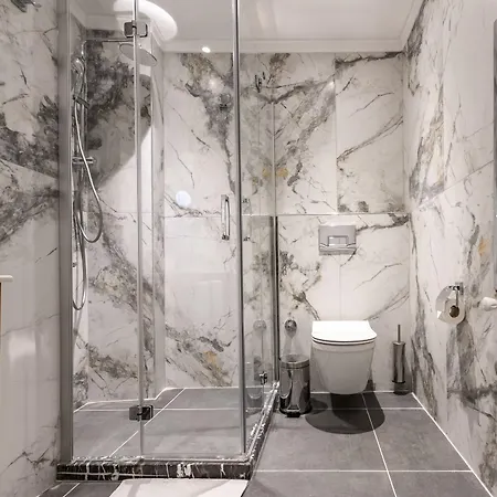 Grand De Pera Hotel 4*