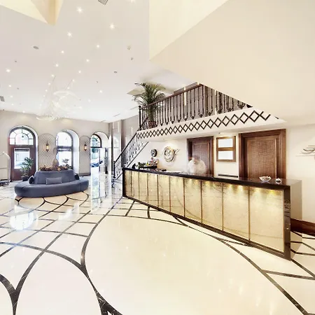 Grand De Pera Hotel 4*