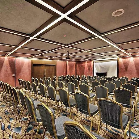 Grand De Pera Hotel