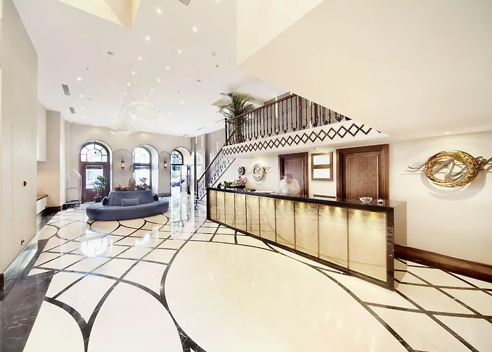 Grand De Pera Hotel 4*