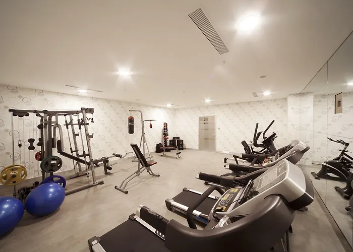 Hotel Grand De Pera 4*