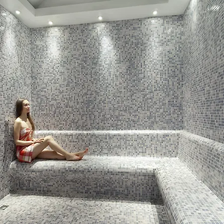 佩拉大酒店 酒店